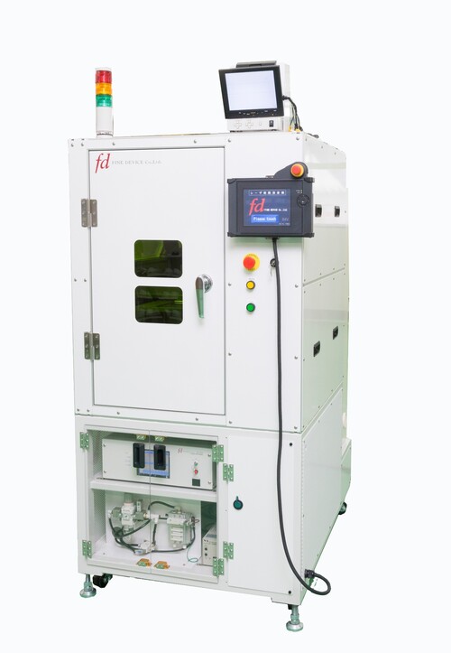 ファインディバイスのレーザー加工機